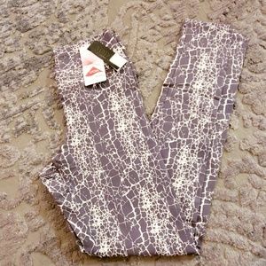 Yummie by Heather Thomson leggings